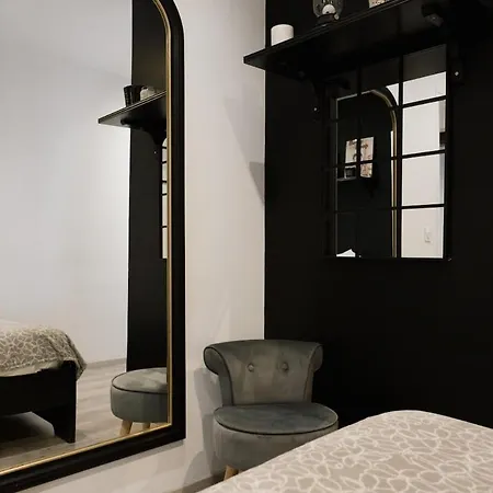Cozy Batignolles - N37 Paris